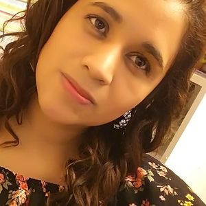 Meet your Posher, Ofelia